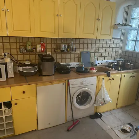 Benzol94 Apartment